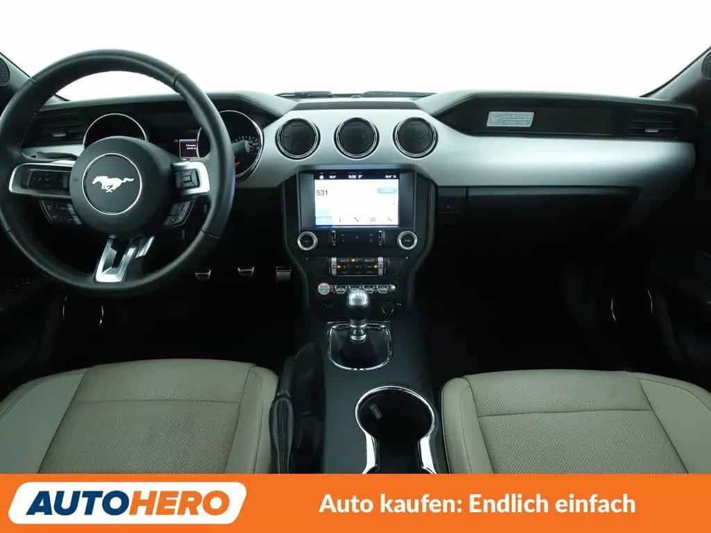Ford Mustang 2.3 EcoBoost Basis *CAM*TEMPO*XENON* 08/2016-photo-11
