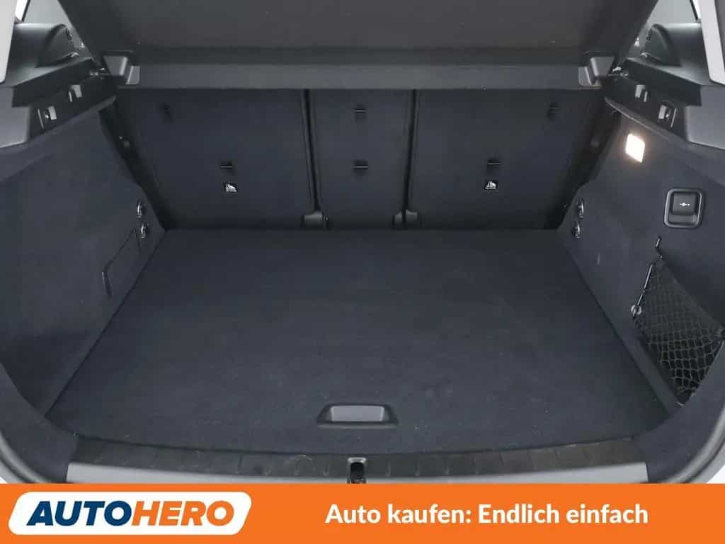 BMW 2 Series 220i Active Tourer Advantage Aut.*NAV*TEMP* 09/2016-photo-17