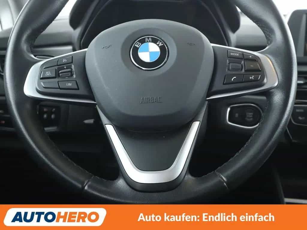 BMW 2 Series 220i Active Tourer Advantage Aut.*NAV*TEMP* 09/2016-photo-18