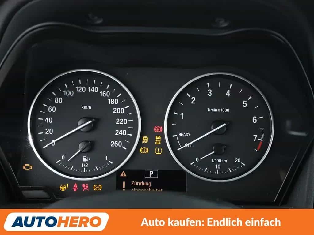 BMW 2 Series 220i Active Tourer Advantage Aut.*NAV*TEMP* 09/2016-photo-19