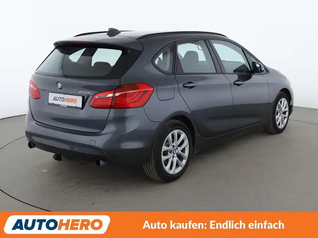 BMW 2 Series 220i Active Tourer Advantage Aut.*NAV*TEMP* 09/2016-photo-5
