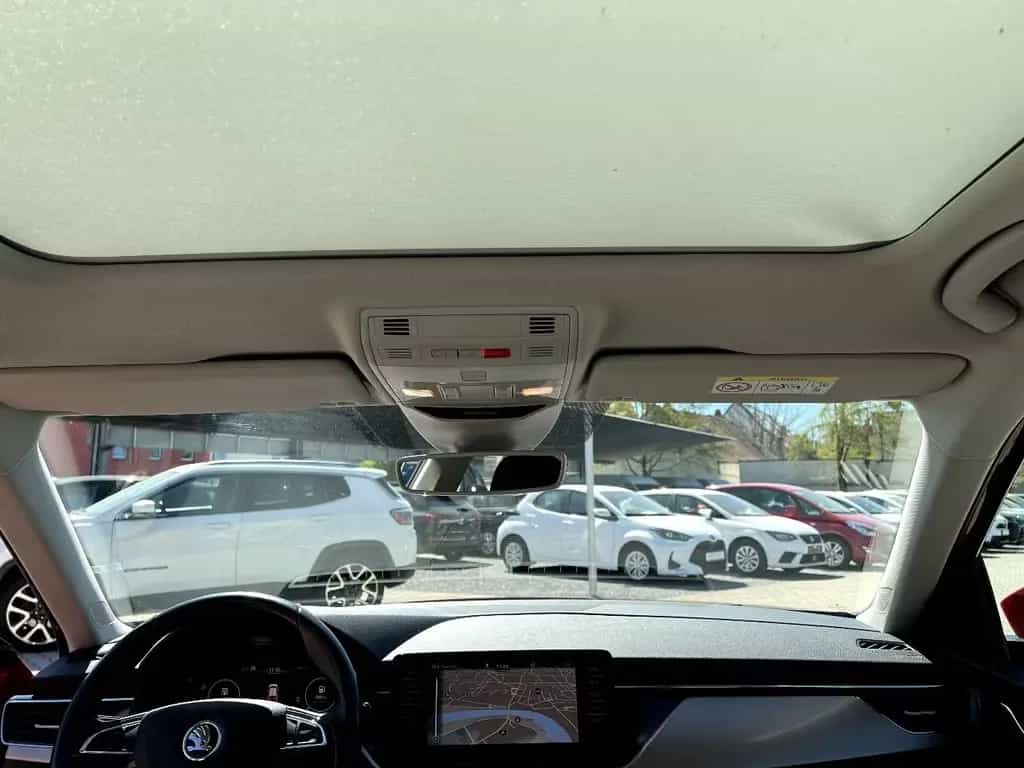 Skoda Kamiq 1.0 TSI Style LED Navi Pano Sitzh DAB+ ACC 12/2019-photo-17