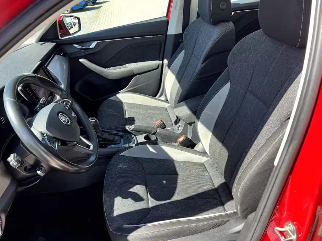 Skoda Kamiq 1.0 TSI Style LED Navi Pano Sitzh DAB+ ACC 12/2019-photo-7