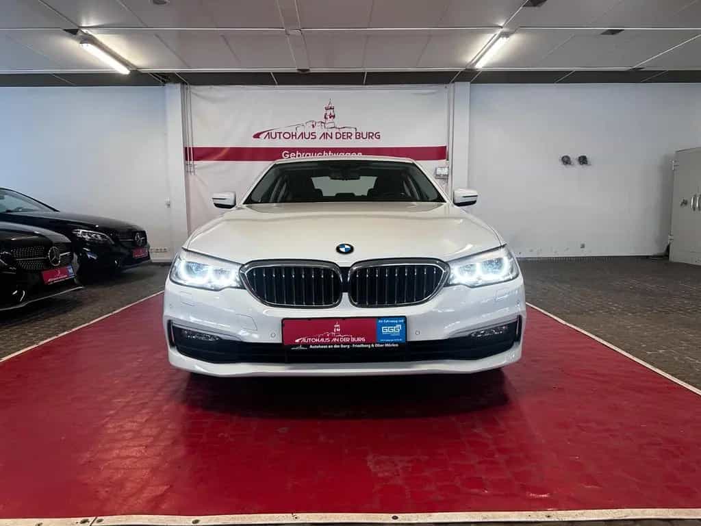 BMW 5 Series 530d xDrive lim. 06/2017-photo-1