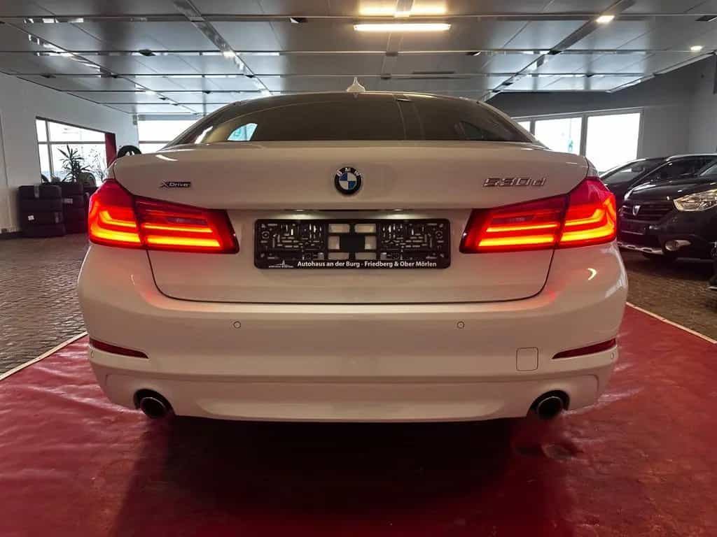 BMW 5 Series 530d xDrive lim. 06/2017-photo-5