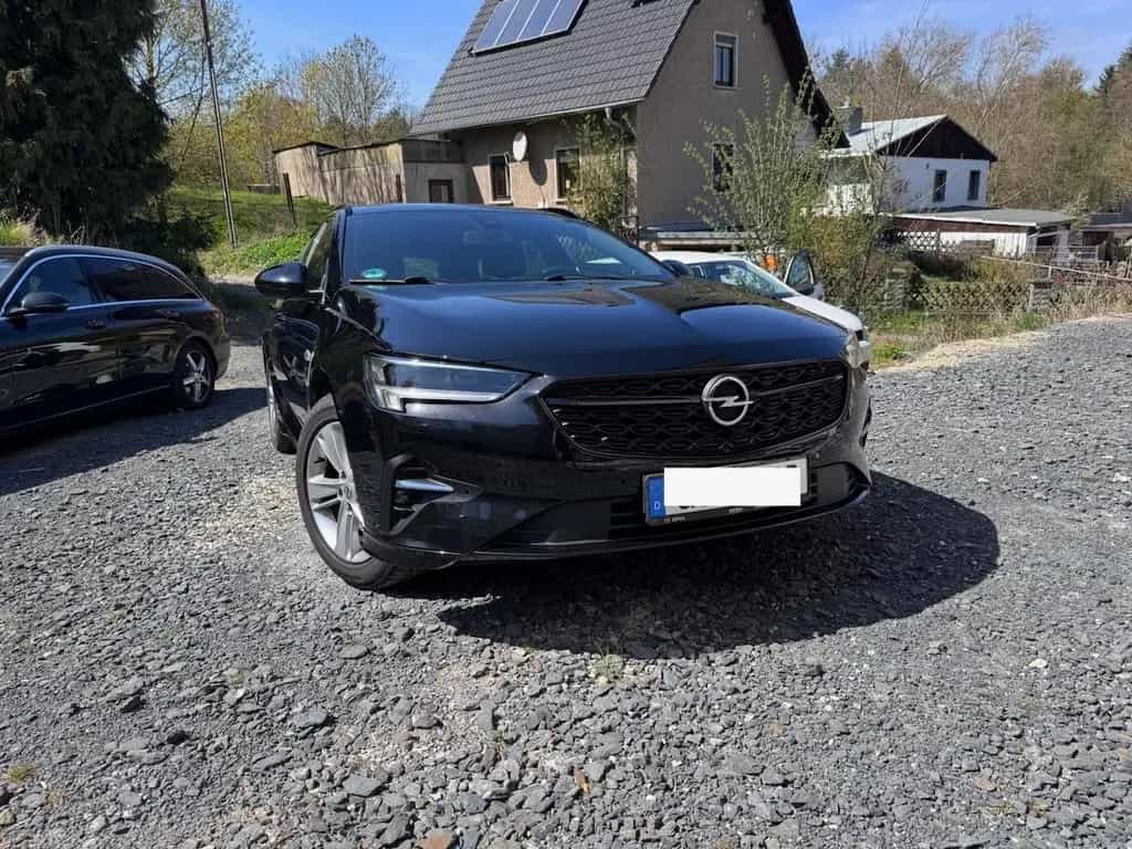 Opel Insignia GS Line Plus - gepflegt nahezu Vollaus. 03/2021-photo-0