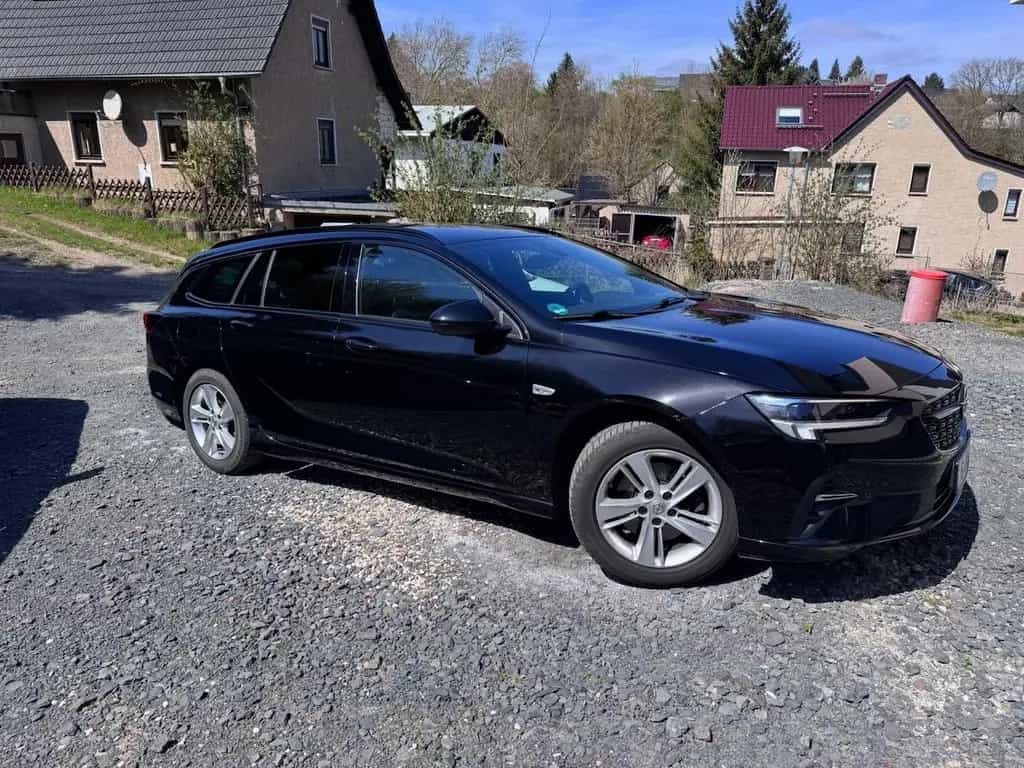 Opel Insignia GS Line Plus - gepflegt nahezu Vollaus. 03/2021-photo-1