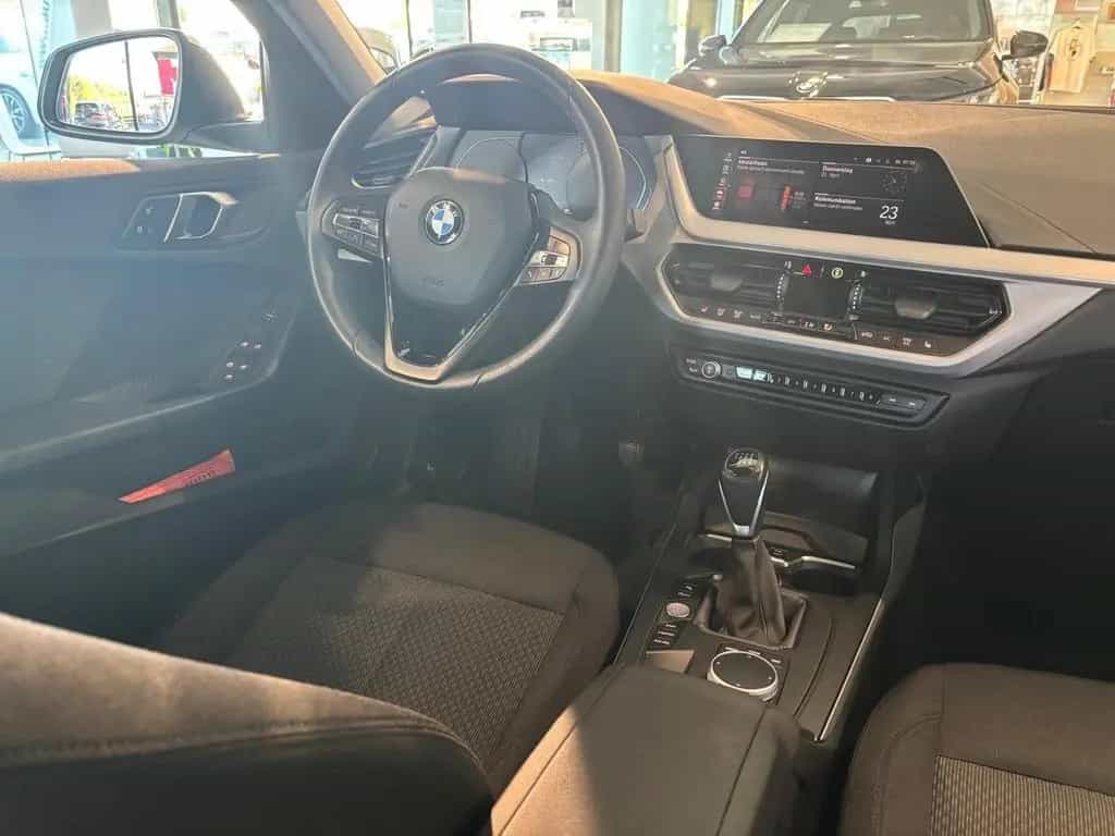BMW 118 i Advantage DAB LED WLAN Tempomat Shz PDC 08/2020-photo-20