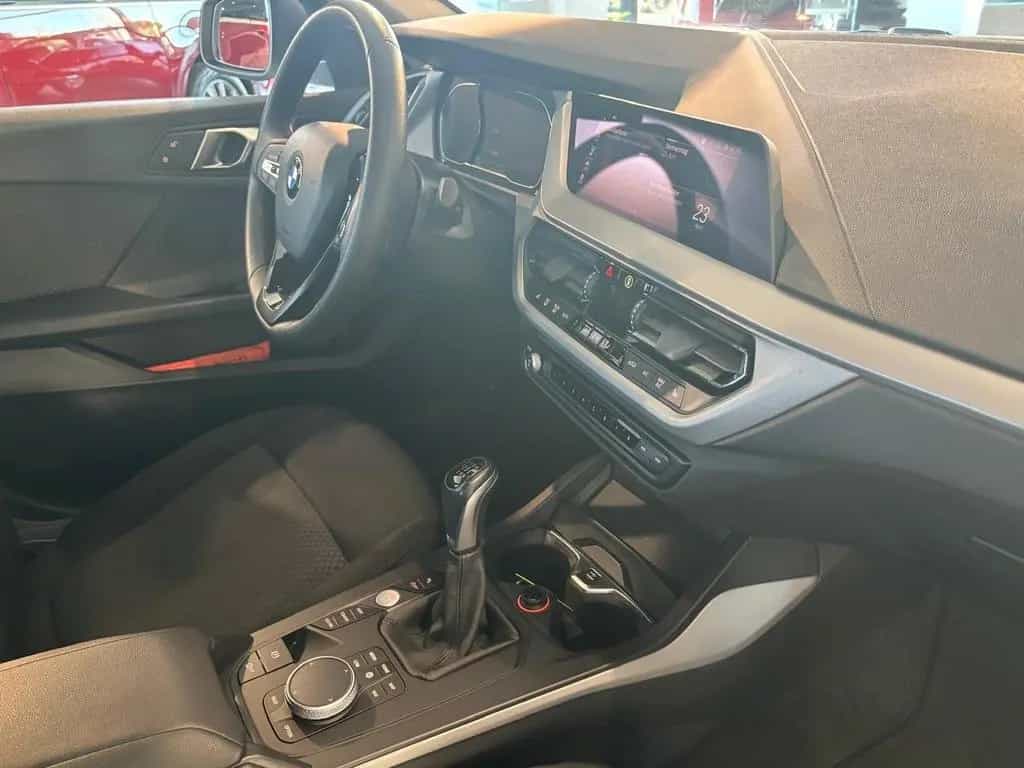 BMW 118 i Advantage DAB LED WLAN Tempomat Shz PDC 08/2020-photo-23