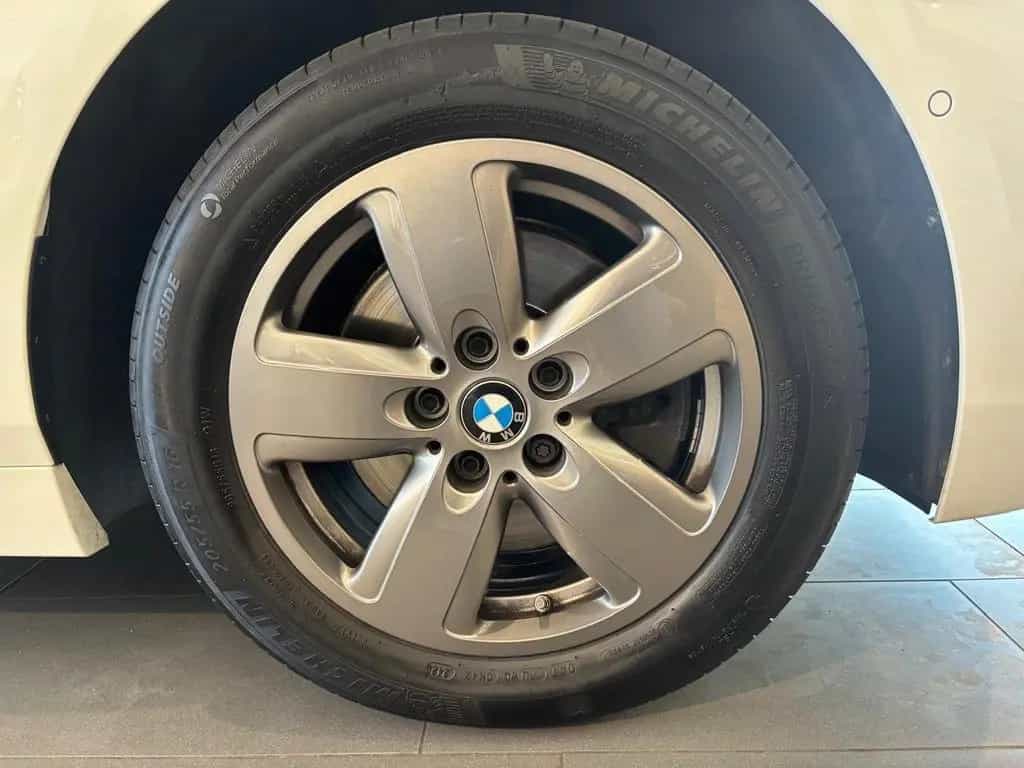 BMW 118 i Advantage DAB LED WLAN Tempomat Shz PDC 08/2020-photo-25