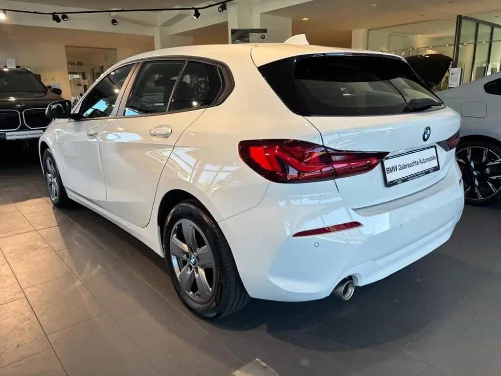 BMW 118 i Advantage DAB LED WLAN Tempomat Shz PDC 08/2020-photo-3