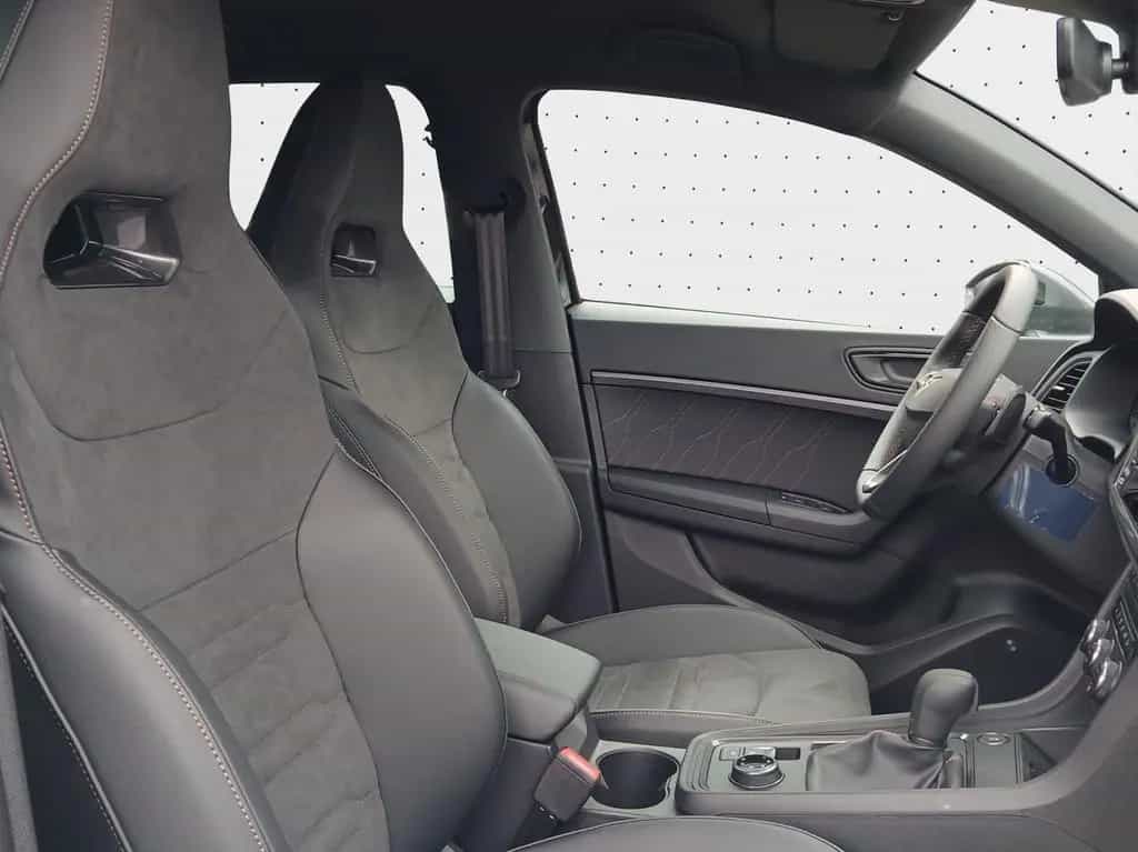 Cupra Ateca VZ 2.0 TSI *300PS* DSG*4Drive*elekt.Sitze* 03/2026-photo-3