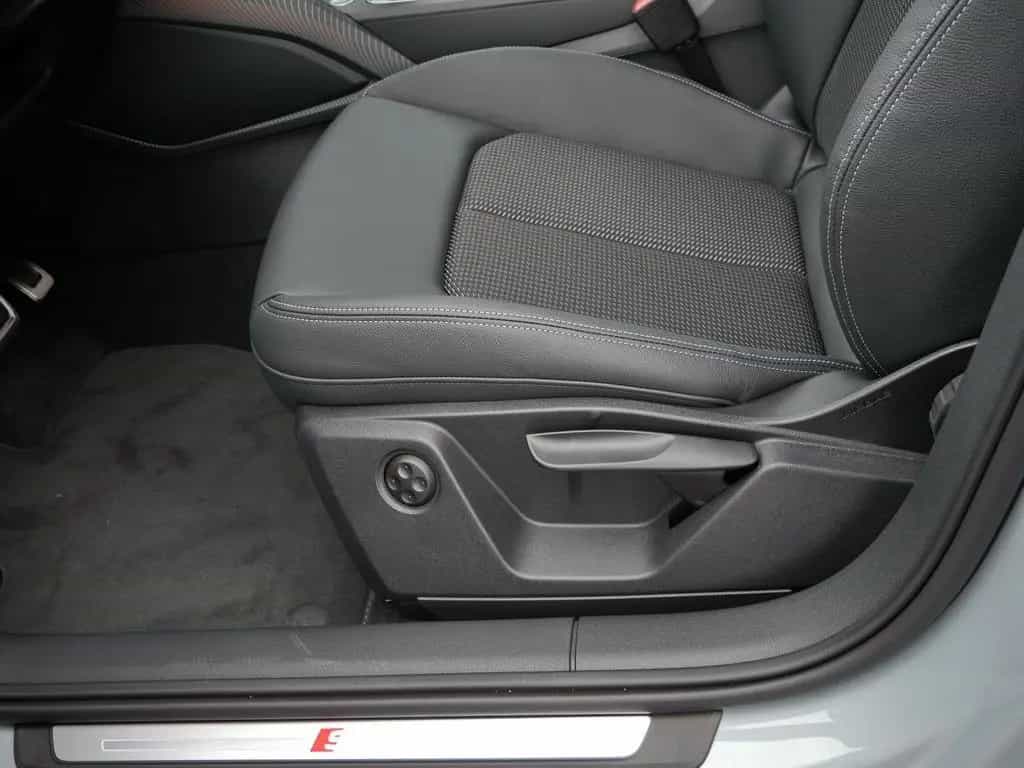 Audi Q2 S line 35 TFSI KOMFORT+*SHZ*MATRIX*AHK*PHONE null-photo-21