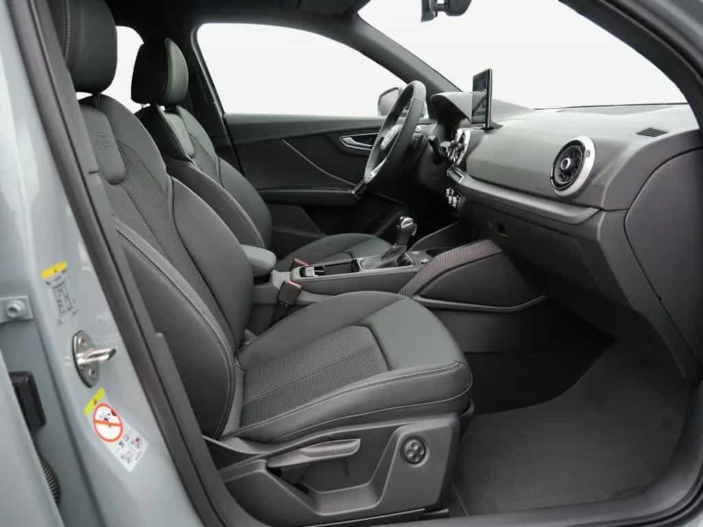 Audi Q2 S line 35 TFSI KOMFORT+*SHZ*MATRIX*AHK*PHONE null-photo-3