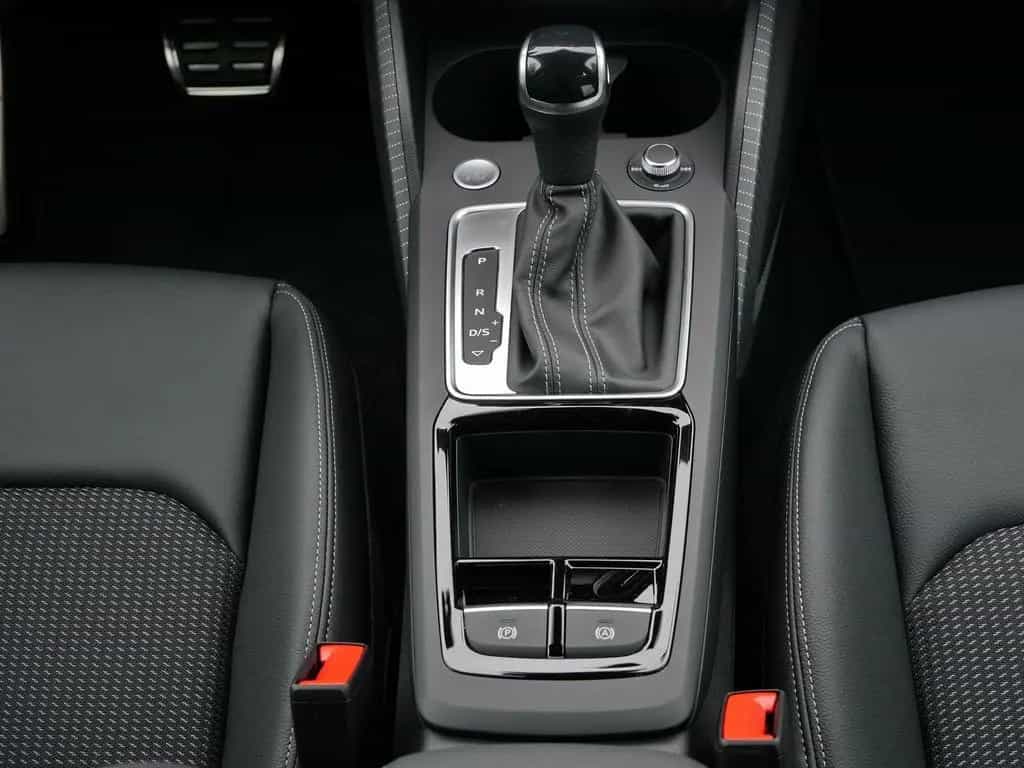 Audi Q2 S line 35 TFSI KOMFORT+*SHZ*MATRIX*AHK*PHONE null-photo-6