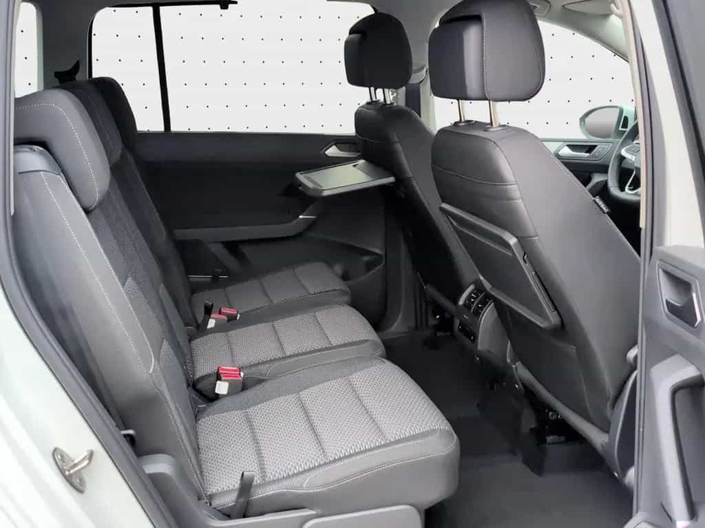 Volkswagen Touran Comfortline 1.5 TSI *7 Sitzer*AHK*RFK*NAV 03/2026-photo-15