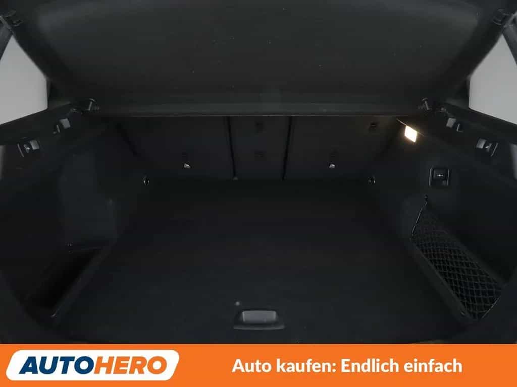 BMW X1 xDrive 20d Aut.*NAV*TEMP*PDC*SHZ*ALU*KLIMA* 08/2018-photo-17