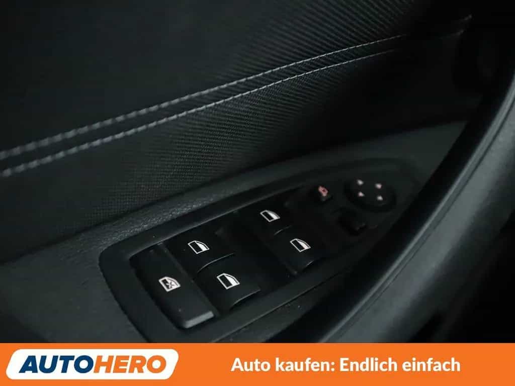 BMW X1 xDrive 20d Aut.*NAV*TEMP*PDC*SHZ*ALU*KLIMA* 08/2018-photo-24