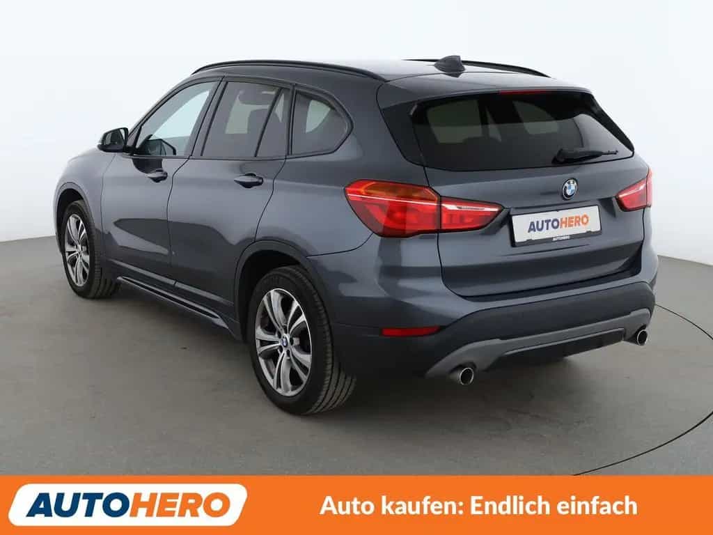 BMW X1 xDrive 20d Aut.*NAV*TEMP*PDC*SHZ*ALU*KLIMA* 08/2018-photo-3