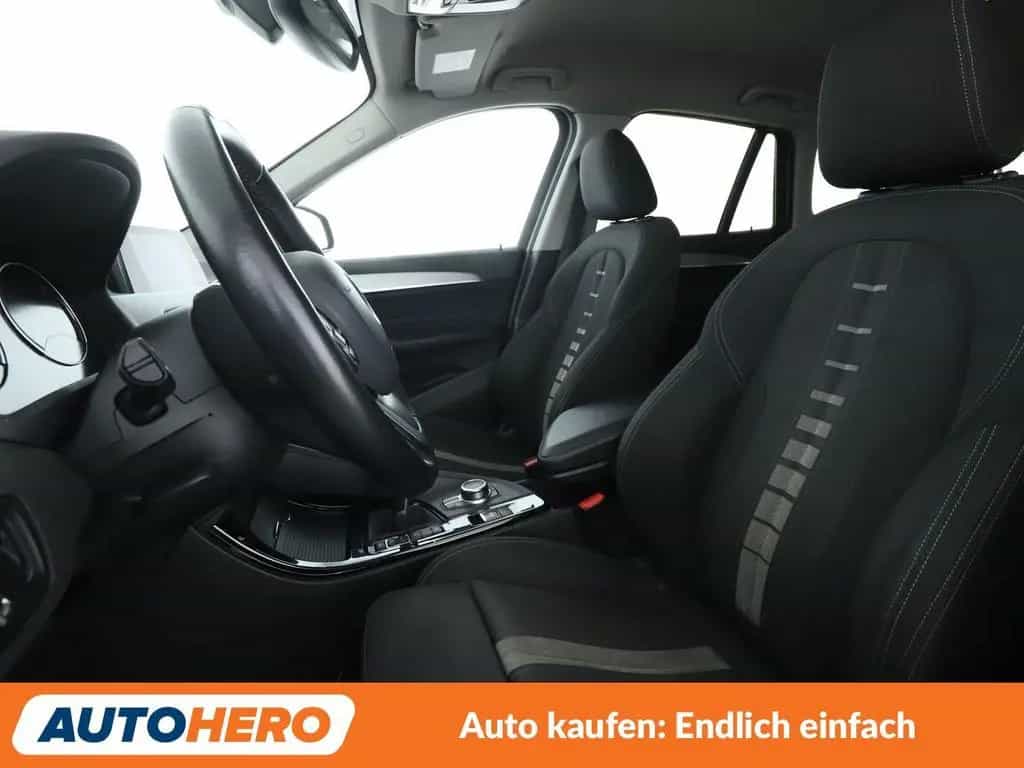 BMW X1 xDrive 20d Aut.*NAV*TEMP*PDC*SHZ*ALU*KLIMA* 08/2018-photo-9