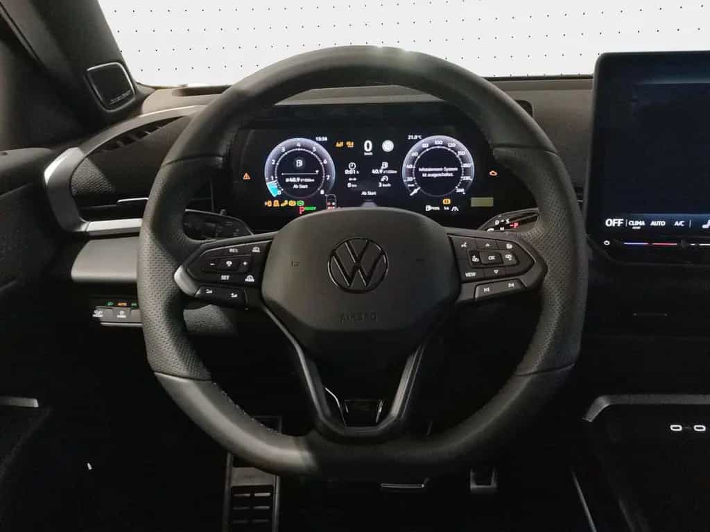 Volkswagen T-Roc 1.5 eTSI DSG R-Line AHK*DIGI*HUD*APP*RFK* 02/2026-photo-8