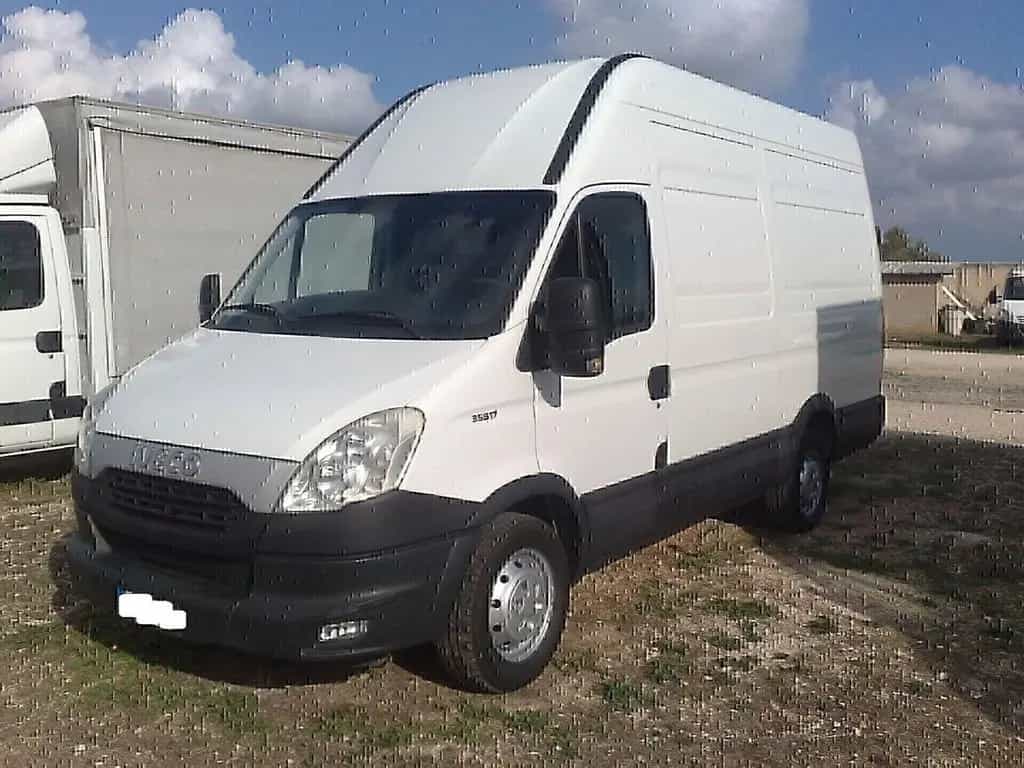 Iveco Daily 35s17 3000cc 170cv Automatico - 2014 02/2014-photo-0