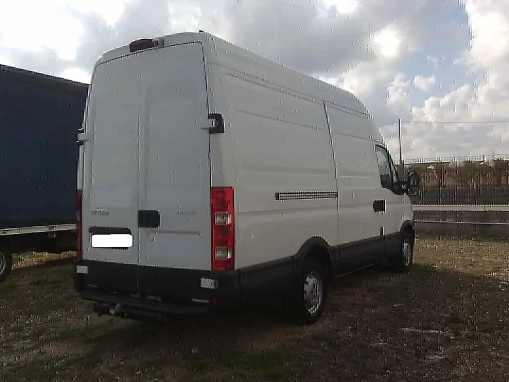 Iveco Daily 35s17 3000cc 170cv Automatico - 2014 02/2014-photo-2