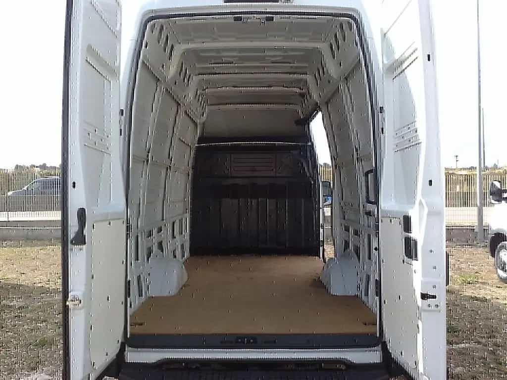 Iveco Daily 35s17 3000cc 170cv Automatico - 2014 02/2014-photo-4