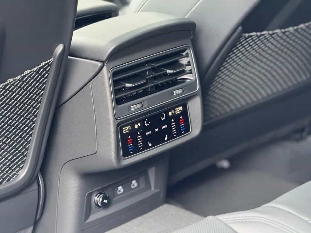 Audi RSQ8 RS Q8 KERAMIK*LASER*B&OADV*HUP*SOFT*STHG*AHK*PAN null-photo-16