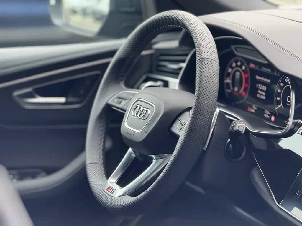Audi RSQ8 RS Q8 KERAMIK*LASER*B&OADV*HUP*SOFT*STHG*AHK*PAN null-photo-8