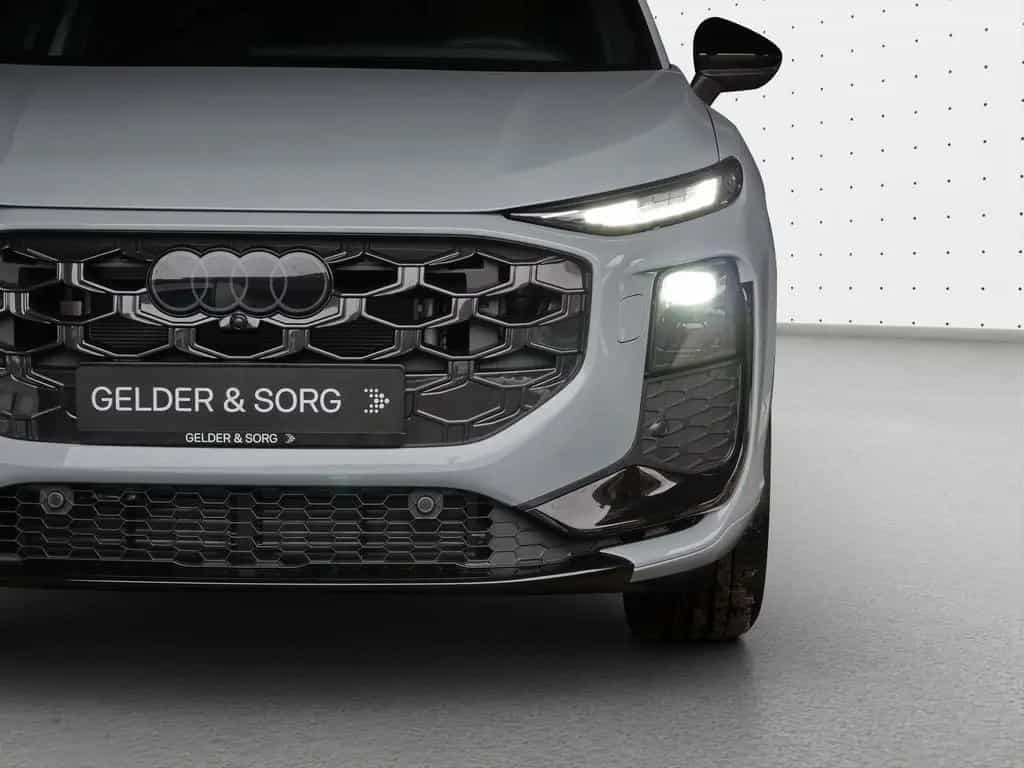 Audi Q3 SUV TFSI S-tr. S line *LED*TechPlus* null-photo-11