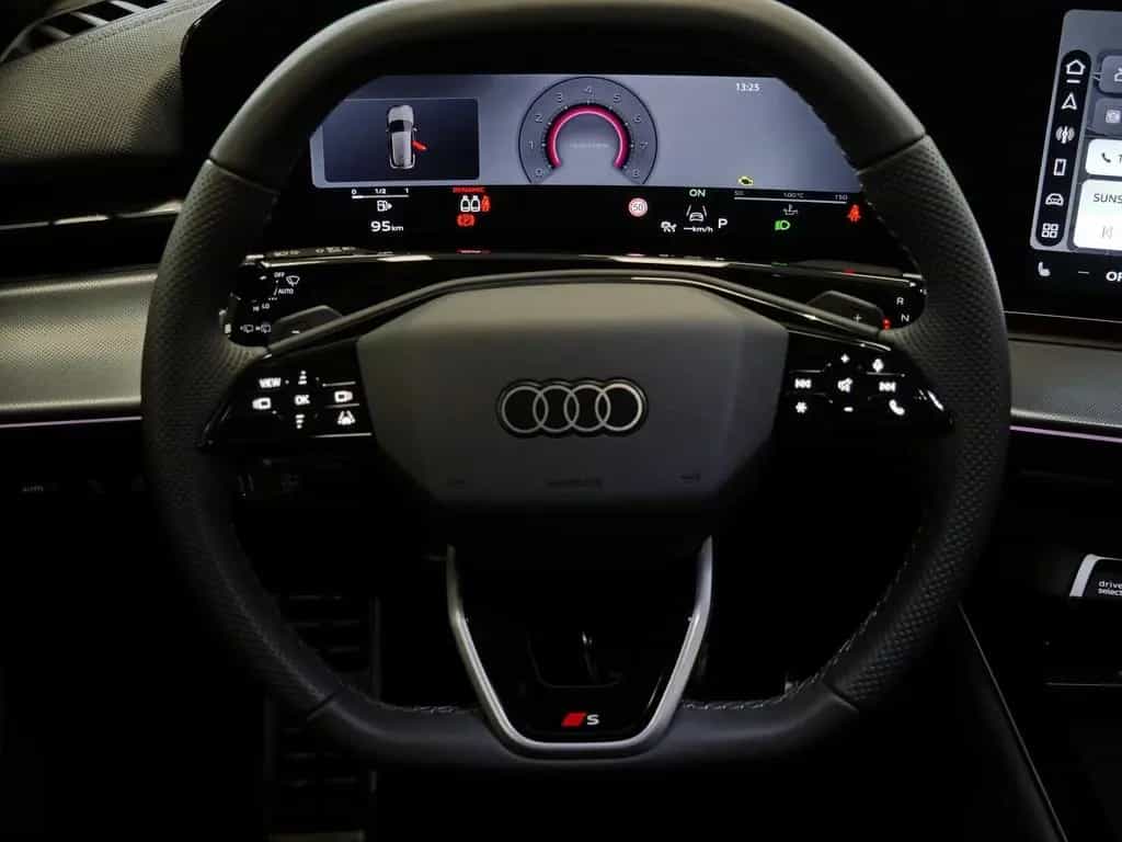 Audi Q3 SUV TFSI S-tr. S line *LED*TechPlus* null-photo-8