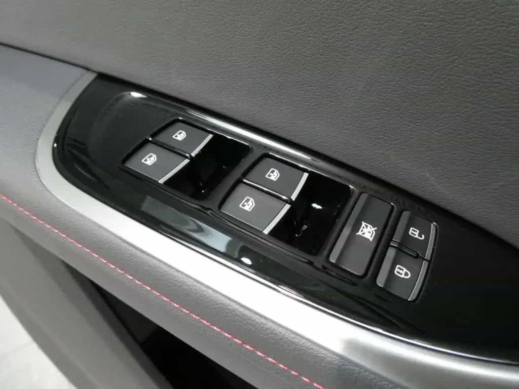 Maxus T60 MAX 2.0D 4WD Luxury 02/2026-photo-11