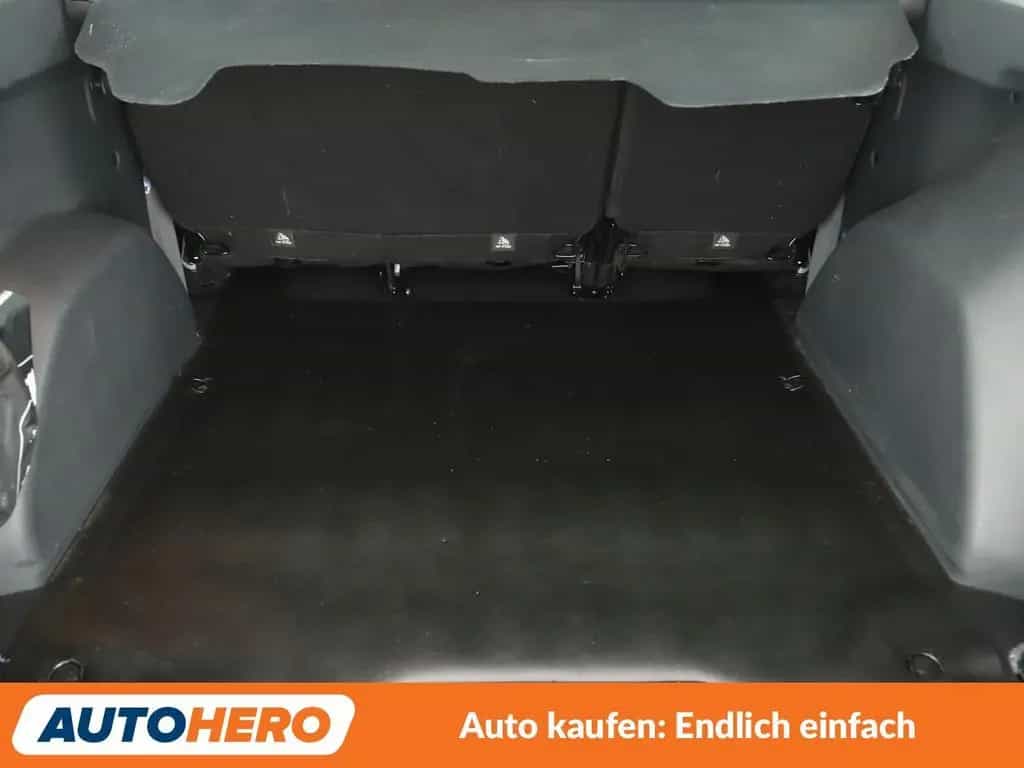 Dacia Dokker 1.3 TCe Stepway *NAVI*CAM*SHZ*TEMPO*KLIMA 08/2019-photo-15