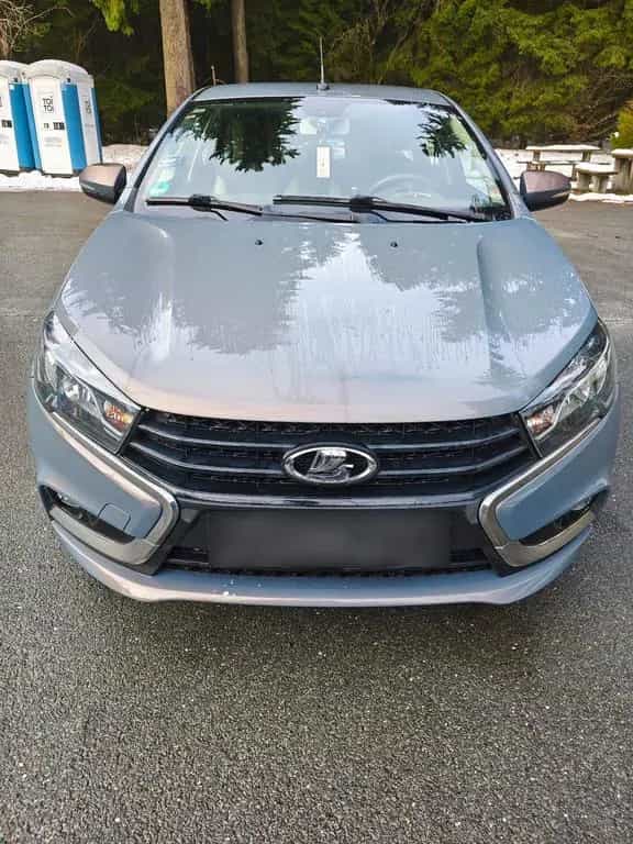 Lada Vesta 1,6 Luxus Spezial Winterpacket ... 02/2017-photo-0