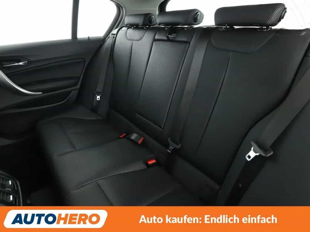 BMW 1 Series 118i Advantage Aut.*NAVI*TEMPO*PDC*SHZ*LIM* 09/2018-photo-13