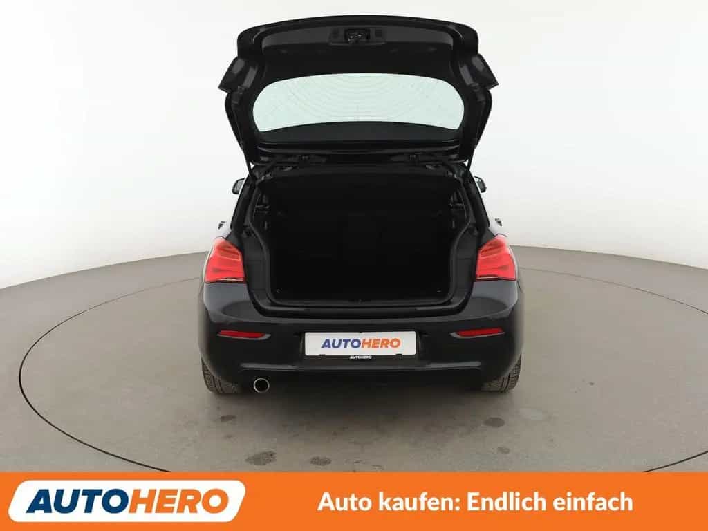 BMW 1 Series 118i Advantage Aut.*NAVI*TEMPO*PDC*SHZ*LIM* 09/2018-photo-16