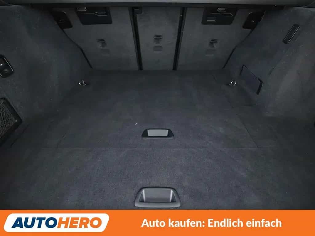 BMW 3 Series 318i Advantage *NAVI*LED*TEMPO*PDC*SHZ* 06/2019-photo-17