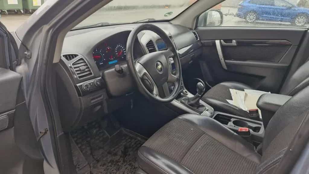 Chevrolet Captiva 2.2 4x4 7 sitze 07/2012-photo-2