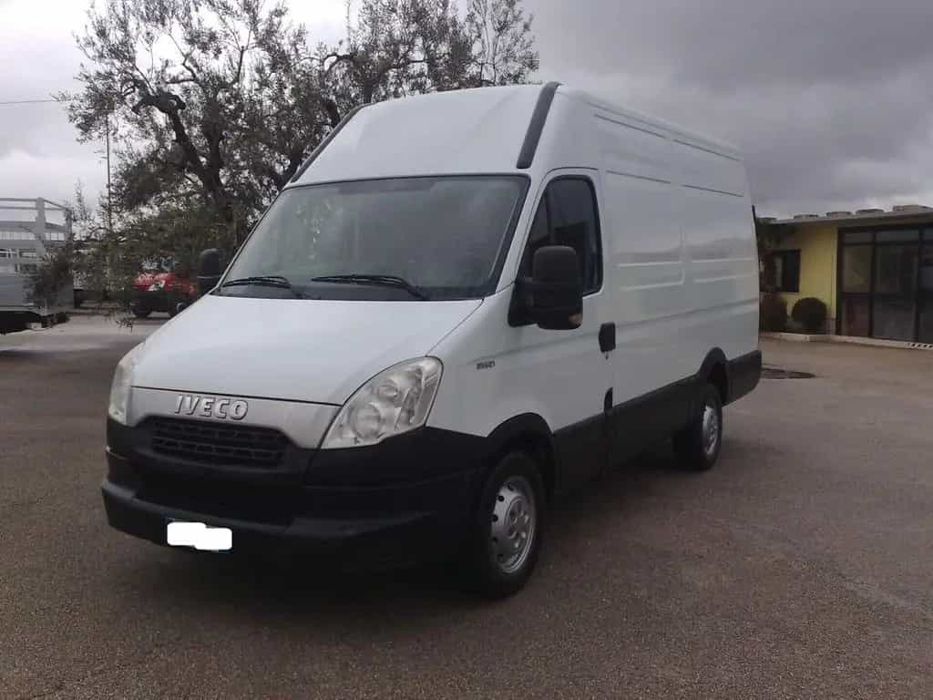 Iveco Daily 35s21 3000cc FURGONE DI SERIE - 2014 09/2014-photo-0