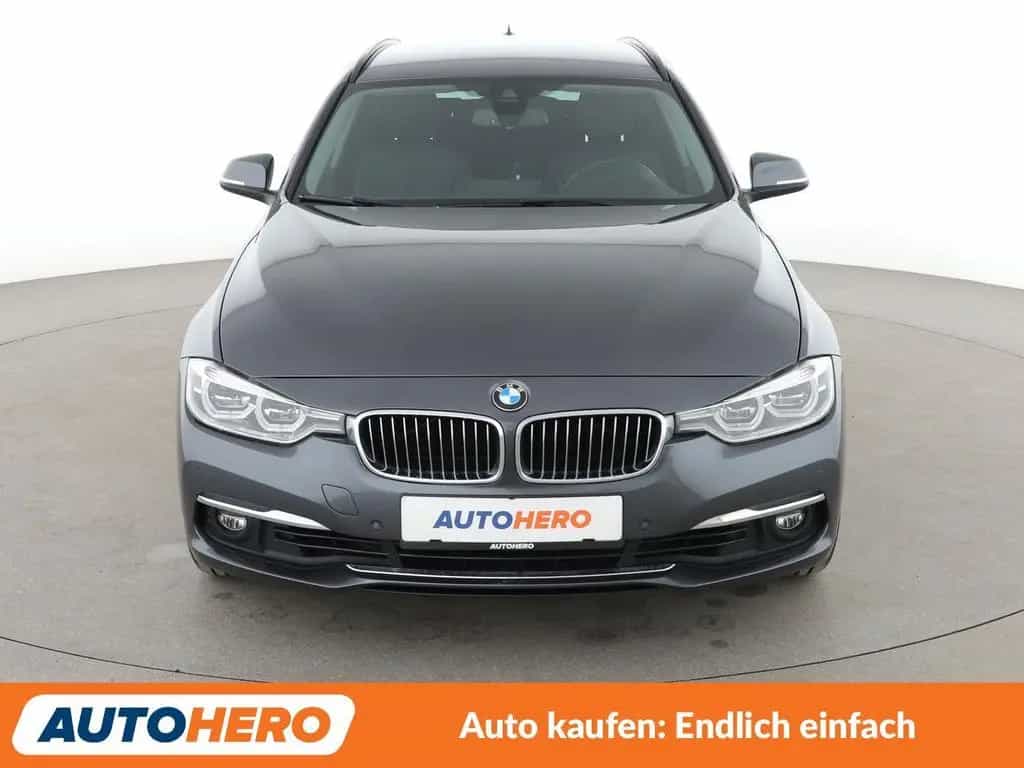 BMW 3 Series 320i Aut.*NAVI*LED*PDC*HUD*SHZ*ALU*TEMPO* 04/2018-photo-8