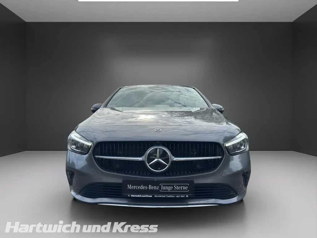Mercedes-Benz B-Class 180 Progressive+Pano+Standhz+Kamera+LED+EasyPa 01/2024-photo-1
