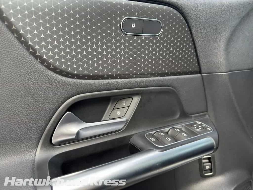 Mercedes-Benz B-Class 180 Progressive+Pano+Standhz+Kamera+LED+EasyPa 01/2024-photo-11