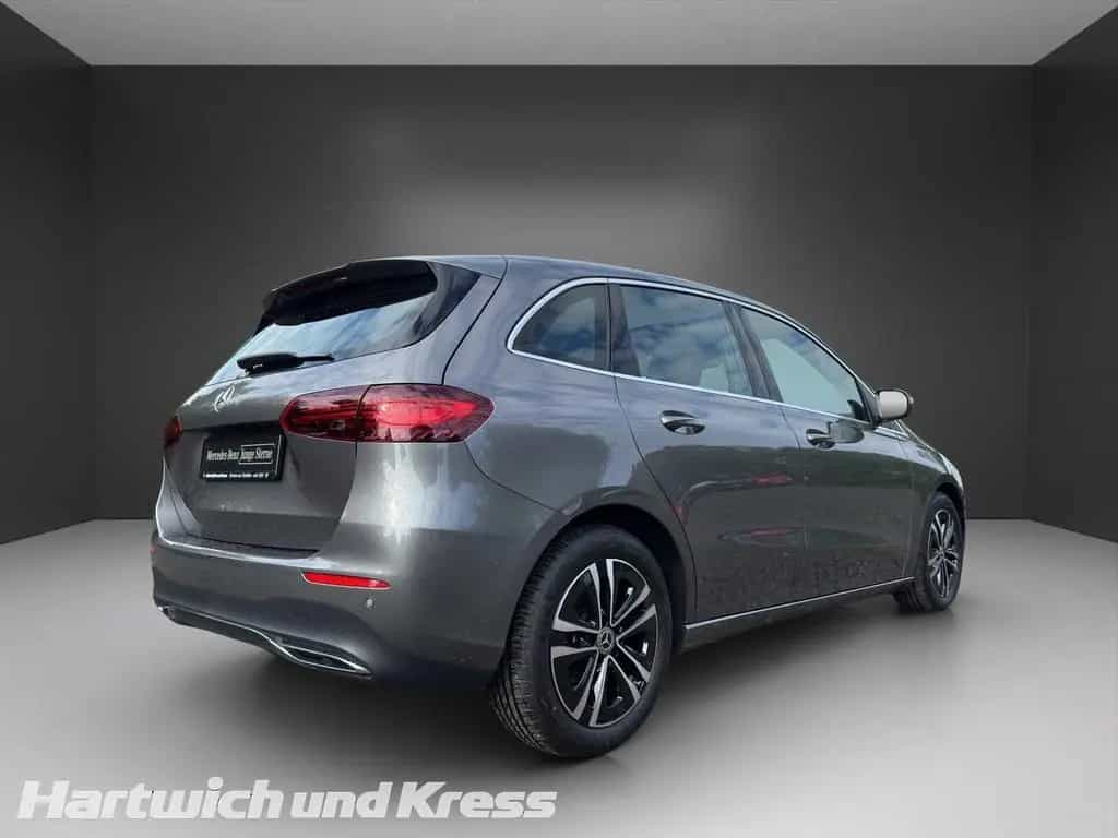 Mercedes-Benz B-Class 180 Progressive+Pano+Standhz+Kamera+LED+EasyPa 01/2024-photo-5