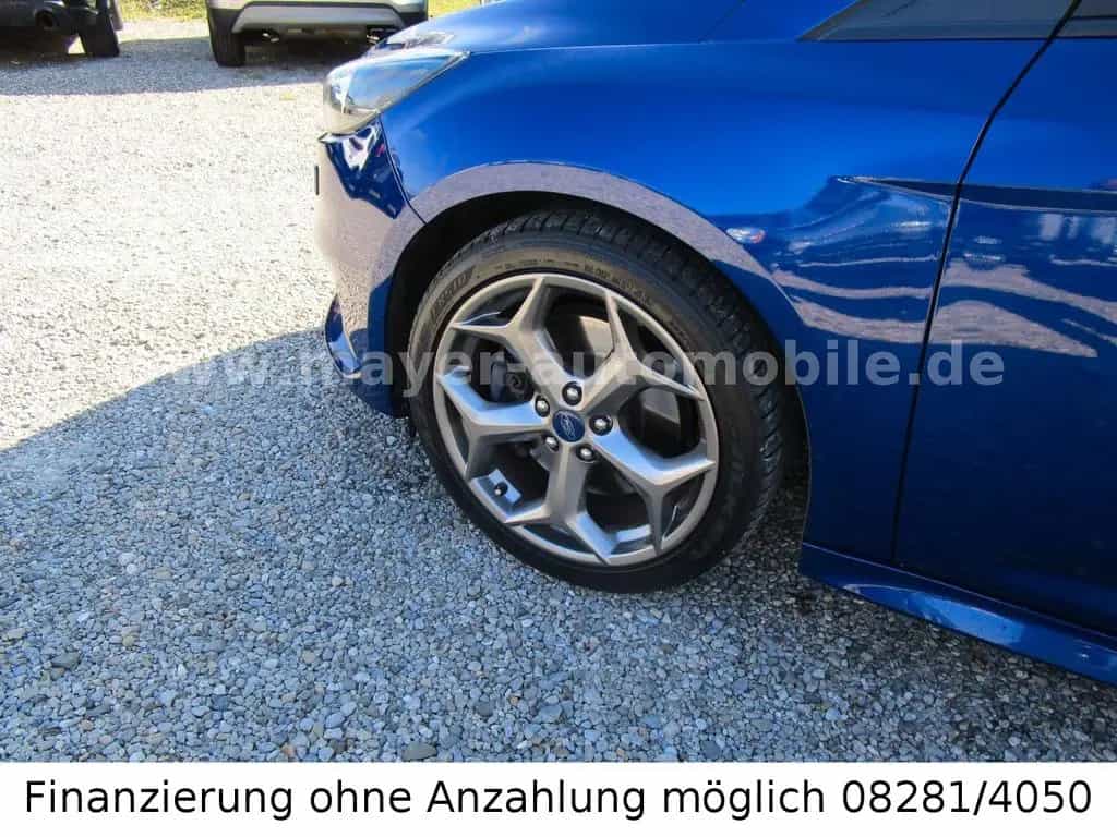 Ford Focus Turnier ST*Recaro*Navi*Xenon*BT*PDC* 08/2018-photo-14