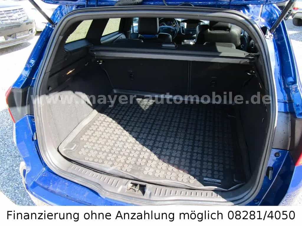 Ford Focus Turnier ST*Recaro*Navi*Xenon*BT*PDC* 08/2018-photo-16