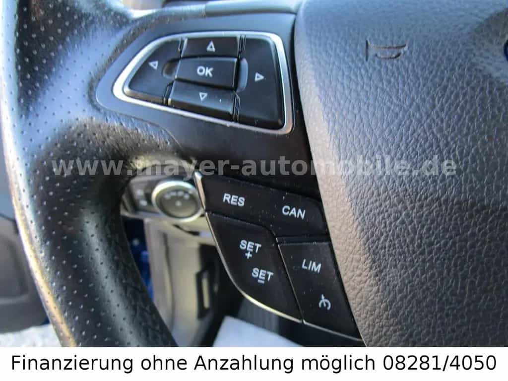 Ford Focus Turnier ST*Recaro*Navi*Xenon*BT*PDC* 08/2018-photo-25