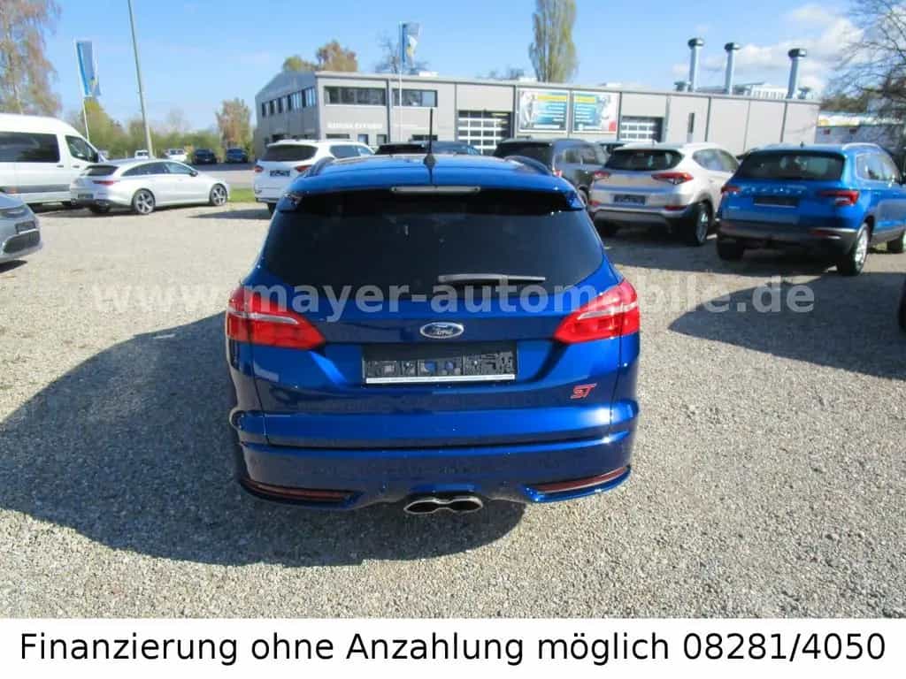 Ford Focus Turnier ST*Recaro*Navi*Xenon*BT*PDC* 08/2018-photo-4
