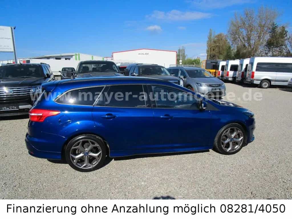 Ford Focus Turnier ST*Recaro*Navi*Xenon*BT*PDC* 08/2018-photo-7