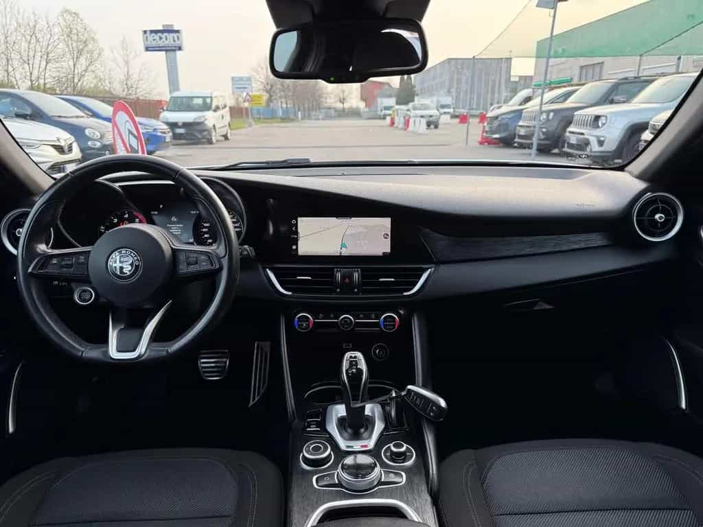 Alfa Romeo Giulia 2.2 Turbodiesel 160 CV AT8 Spr 11/2022-photo-6
